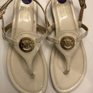 MICHAEL KORS Bronze Jelly Thong  Sandal Sz 8.5